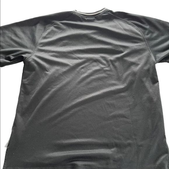 Vintage Nike Mens Y2K Basketball Swoosh Travis Mesh Jersey Shirt Warm Up  Large - Picture 6 of 6